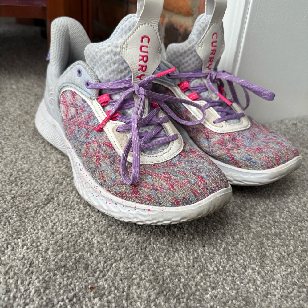 Under Armour Gray Sneakers‎ with Purple Soles